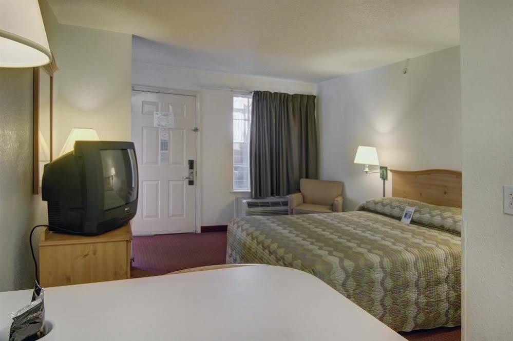 Atlanta Hotel Roswell Eksteriør bilde